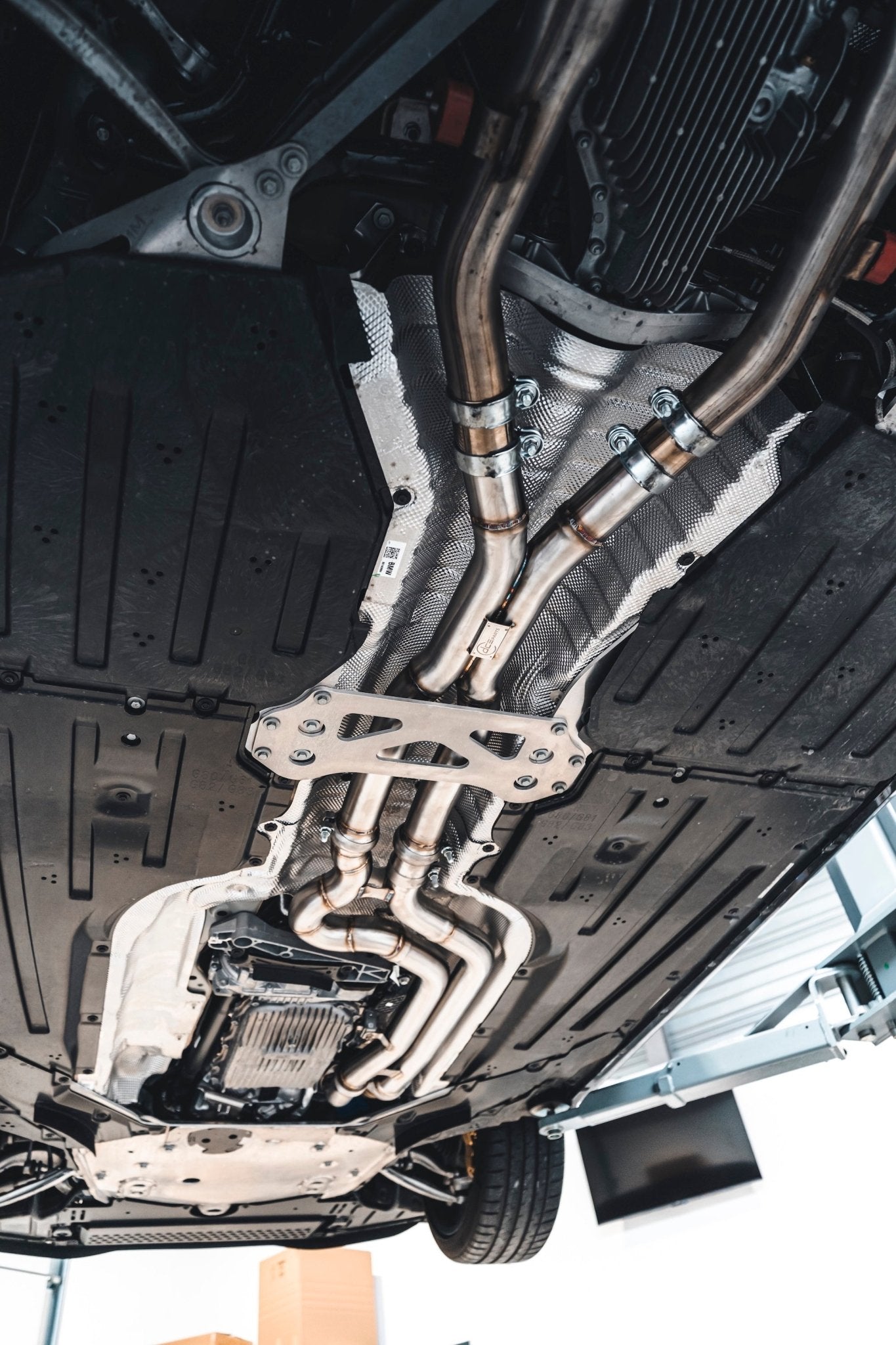 DCE Parts BMW S58 G80/G81 M3 G82/G83 M4 High Flow Equal Length X - Pipe Midpipe - Unique Domestic Automotive